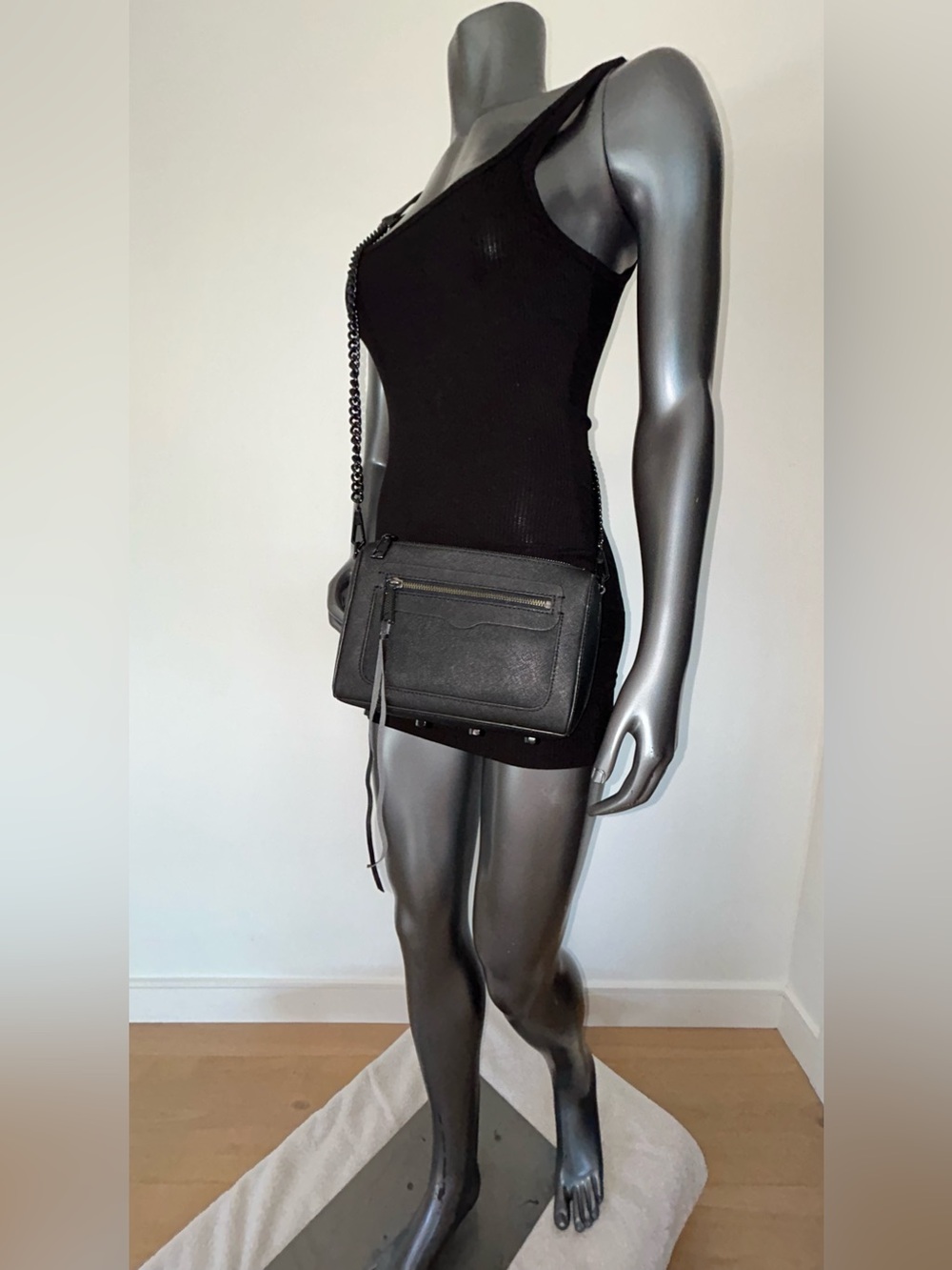 Rebecca Minkoff Avery Leather Crossbody EXCELLENT CONDITION